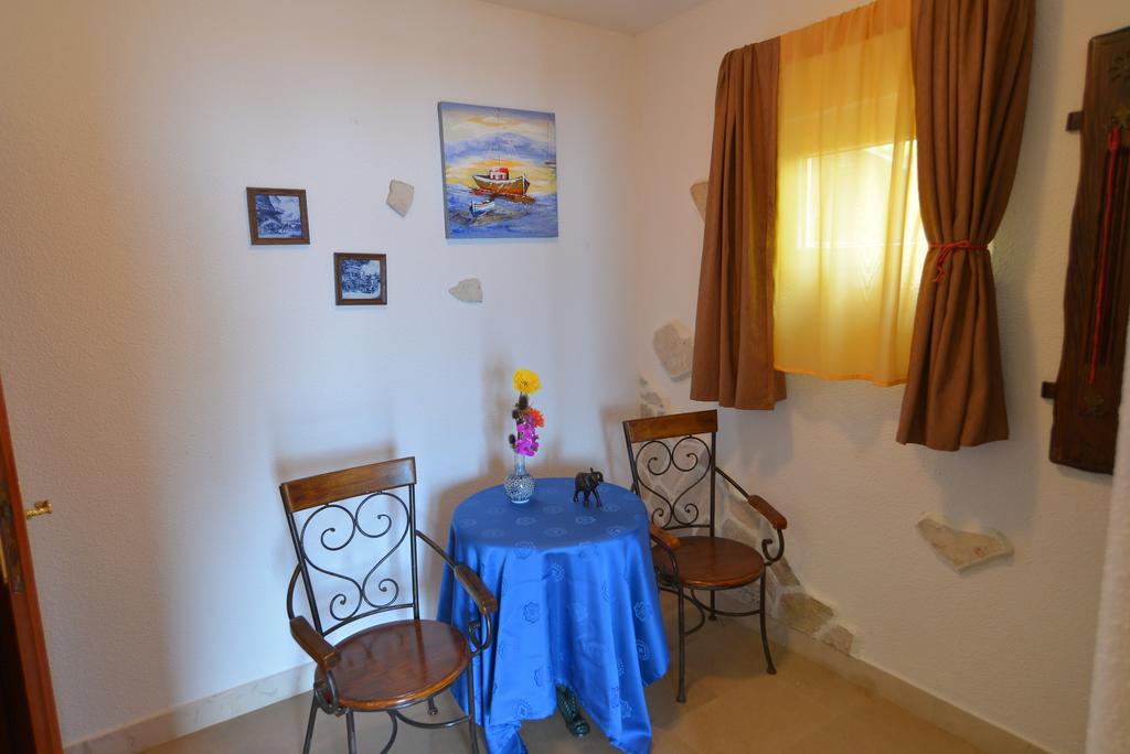 Apartments Palace Mira Mare Тиват Екстериор снимка